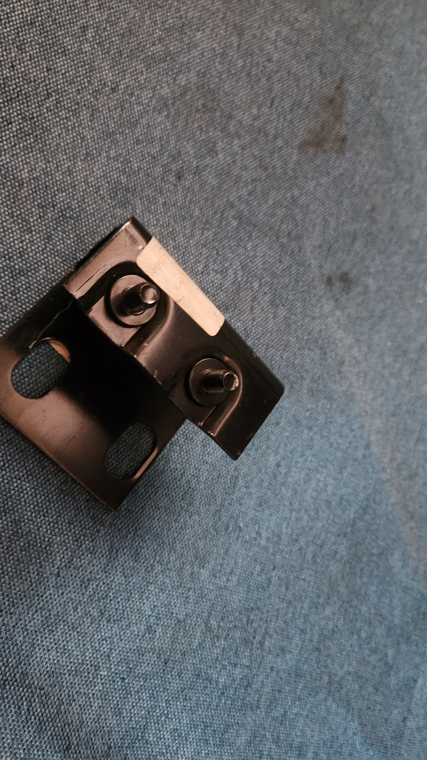 Audi 80 / 90 B3 Type 89 Rear Left Bumper Bracket Nos 893807331