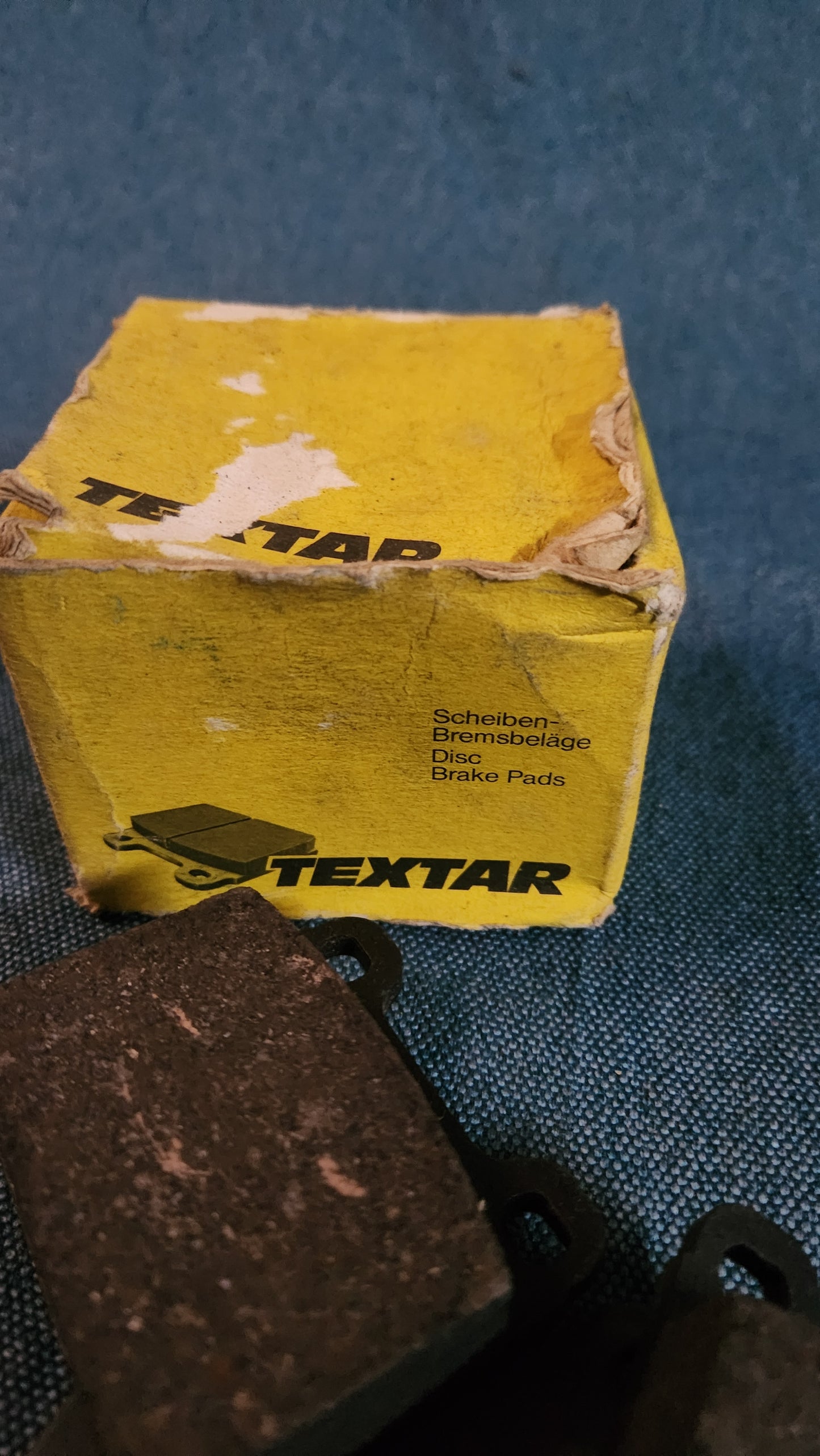 Brake pads Audi 80 B1/Audi 50/Polo 1/Derby/Golf 1/Jetta 1/Passat B1/Scirocco 1 Textar 60159 Nos D4