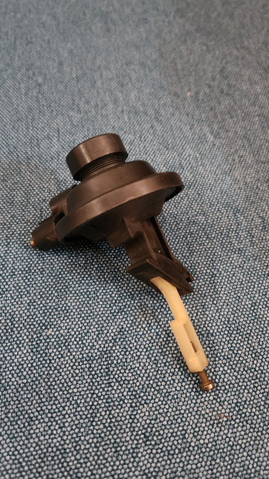 Pulldowndose Vergaser Golf/Jetta1/Caddy14D/Audi80/PassatB1 1B3 2B5 Vergaser 049129220B Nos M6