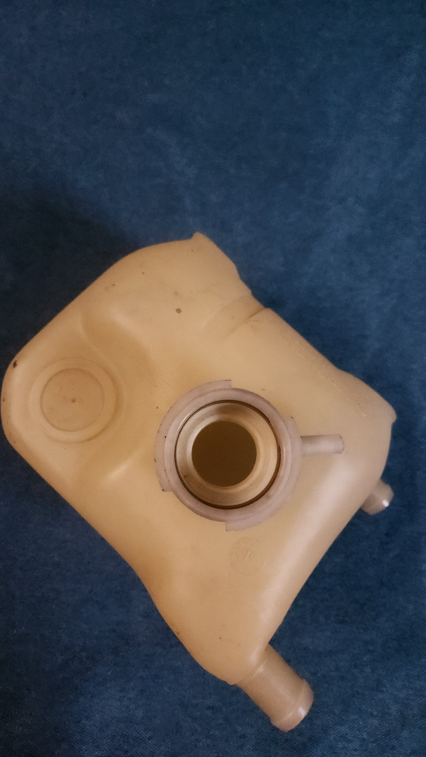 Ausgleichsbehälter für Kühlwasser T3 Bus Diesel 068121405B Nos F4
