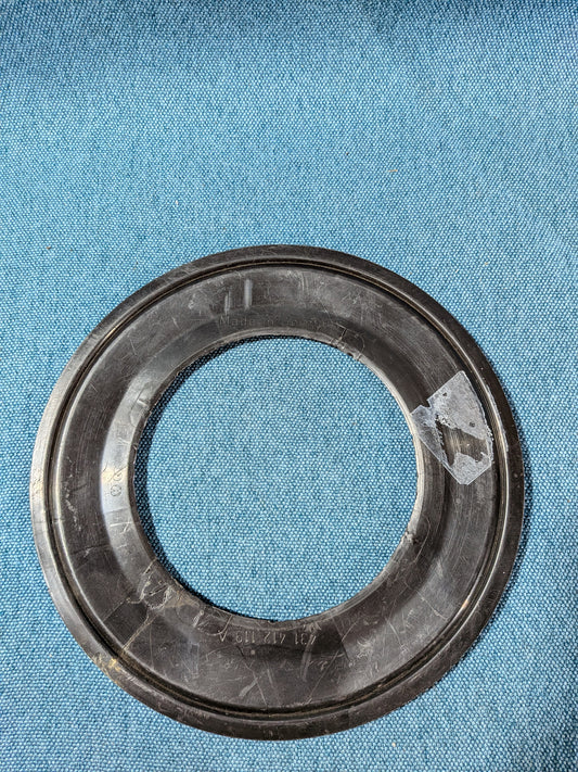 Protective Ring Audi 100/200/C2 431412119A NOS B4