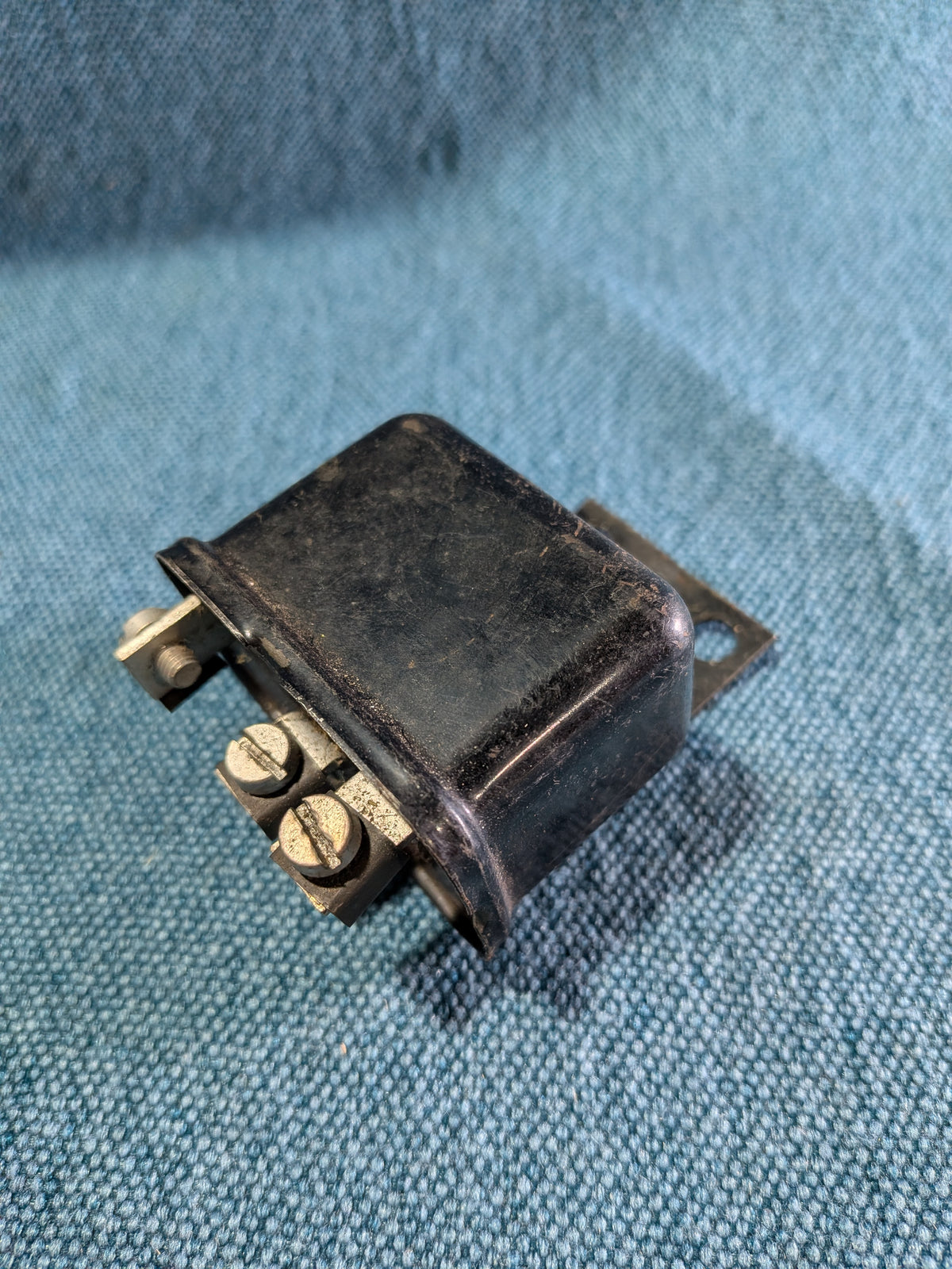 Relais Bosch SH/SE 16/2 6V Porsche/356 03320030 Gebraucht B18