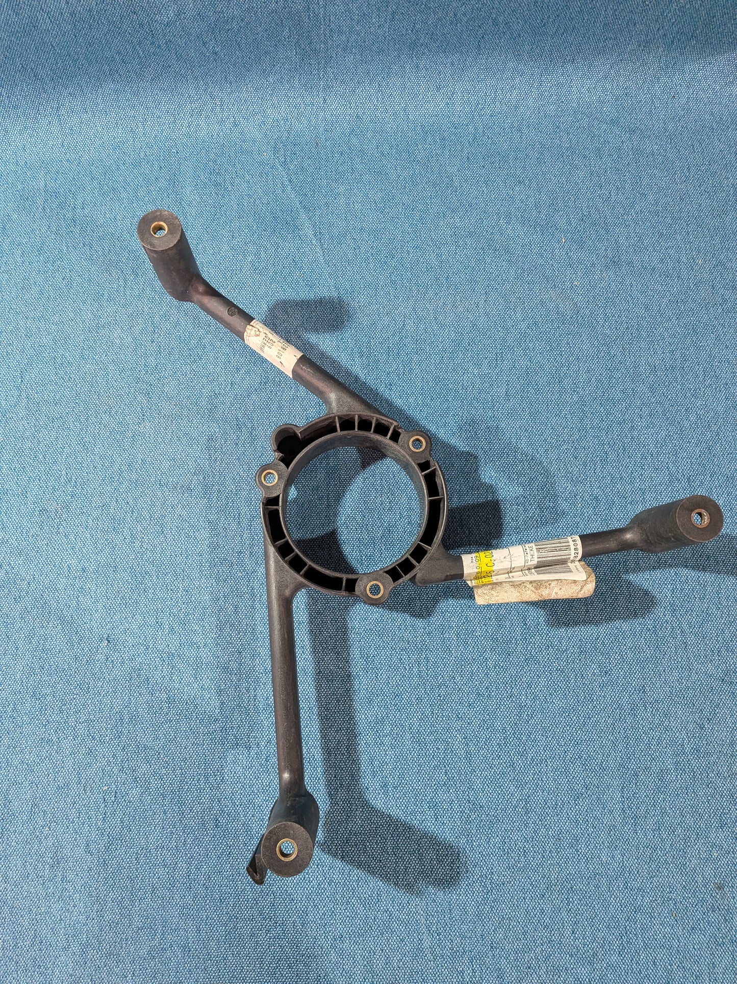 Mounting Bracket for Radiator Fan Golf/Jetta/2/Corrado/Passat B3/Polo 86C 535121209 NOS H9