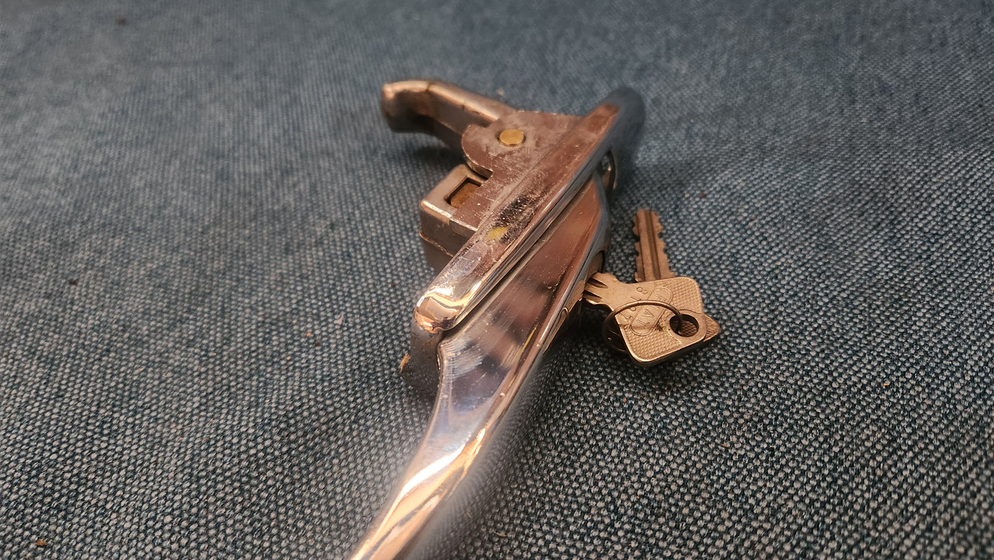 Fiat Zastava 500 600 850 1100 Türgriff Türschloss außen 4134933 Gebraucht D5