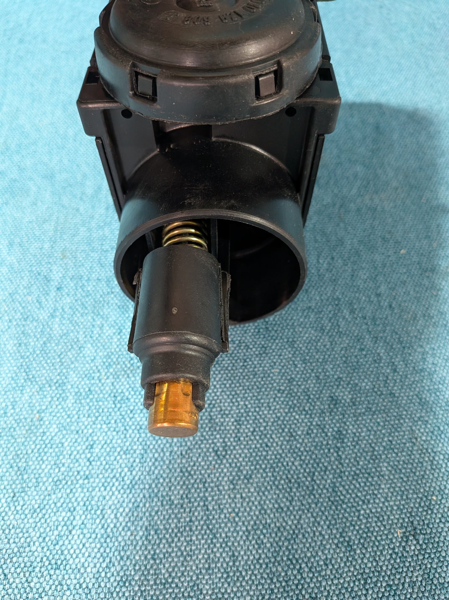 Reglerkasten Luftfilter Polo 6N 030129608J  NOS G2