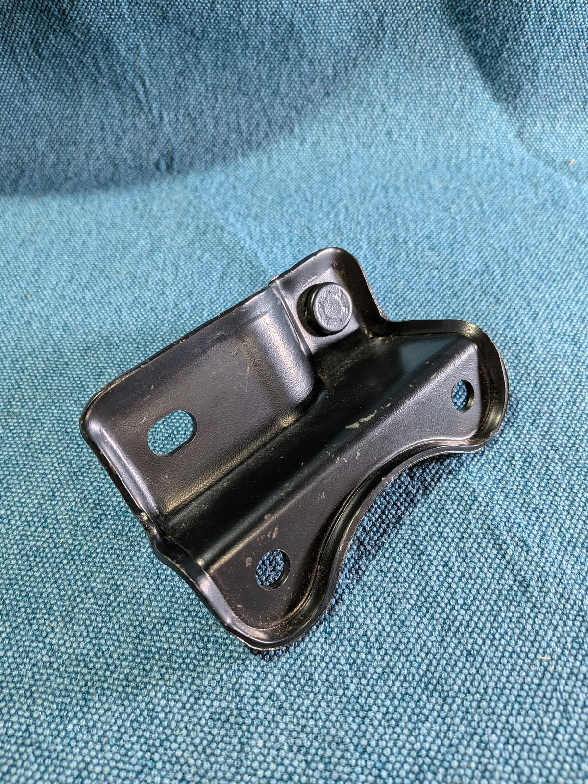 Halter für Abgasrohr Golf/Jetta/1/Scirocco/1/2 171253193 NOS B17