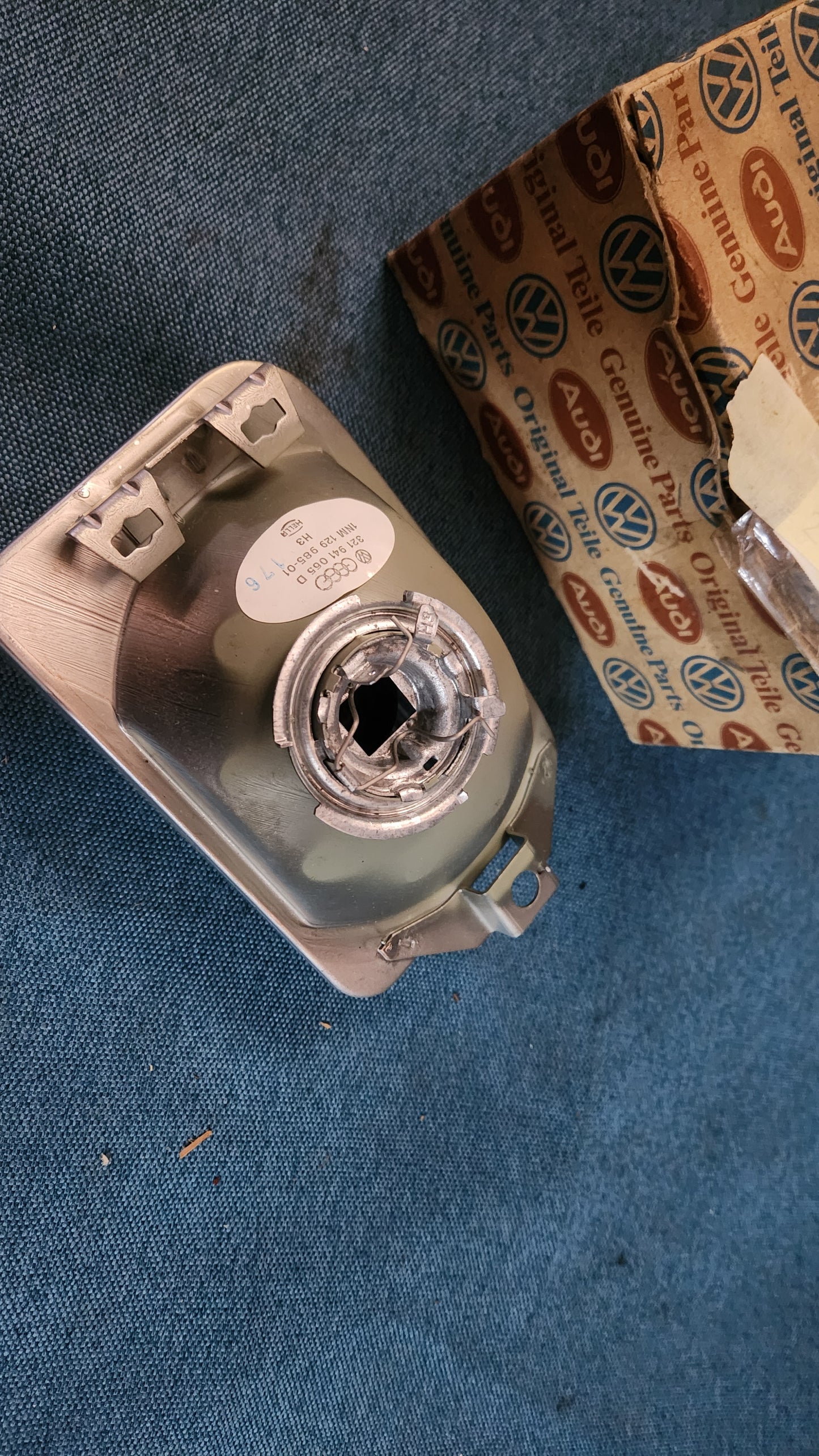 Passat B1 Nebelscheinwerfer 32B Nos 321941065 A1