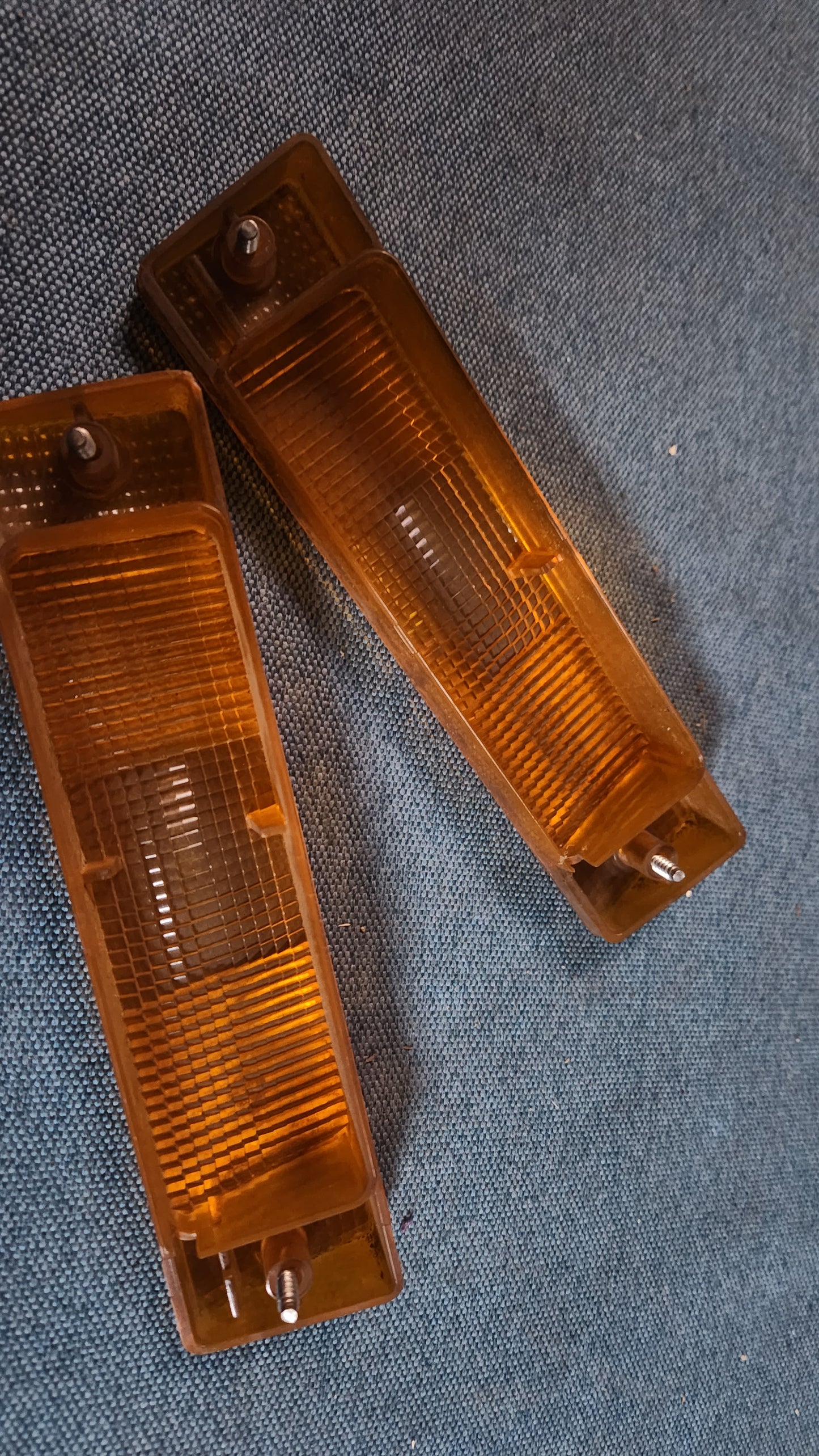 Passat 32B B2 Blinker vorne 3327115 Gebraucht C4