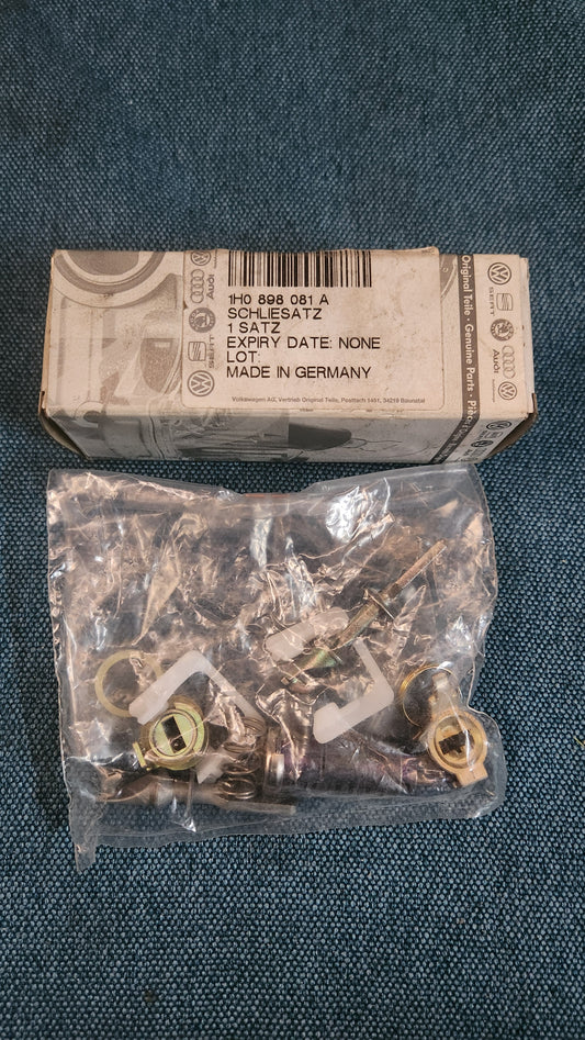 Repair kit for lock cylinder Golf3/Vento 1H0898081A Nos
