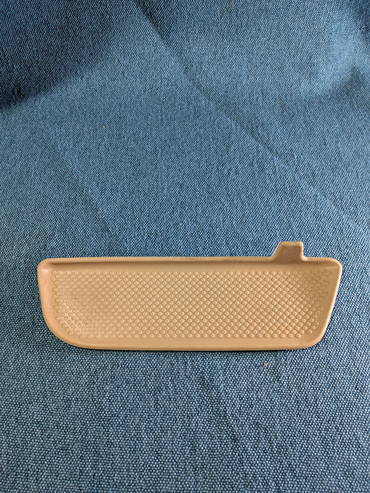 Gummi-Astellung Dier beige Passat/B6 3C4868145 7G8 NOS G1
