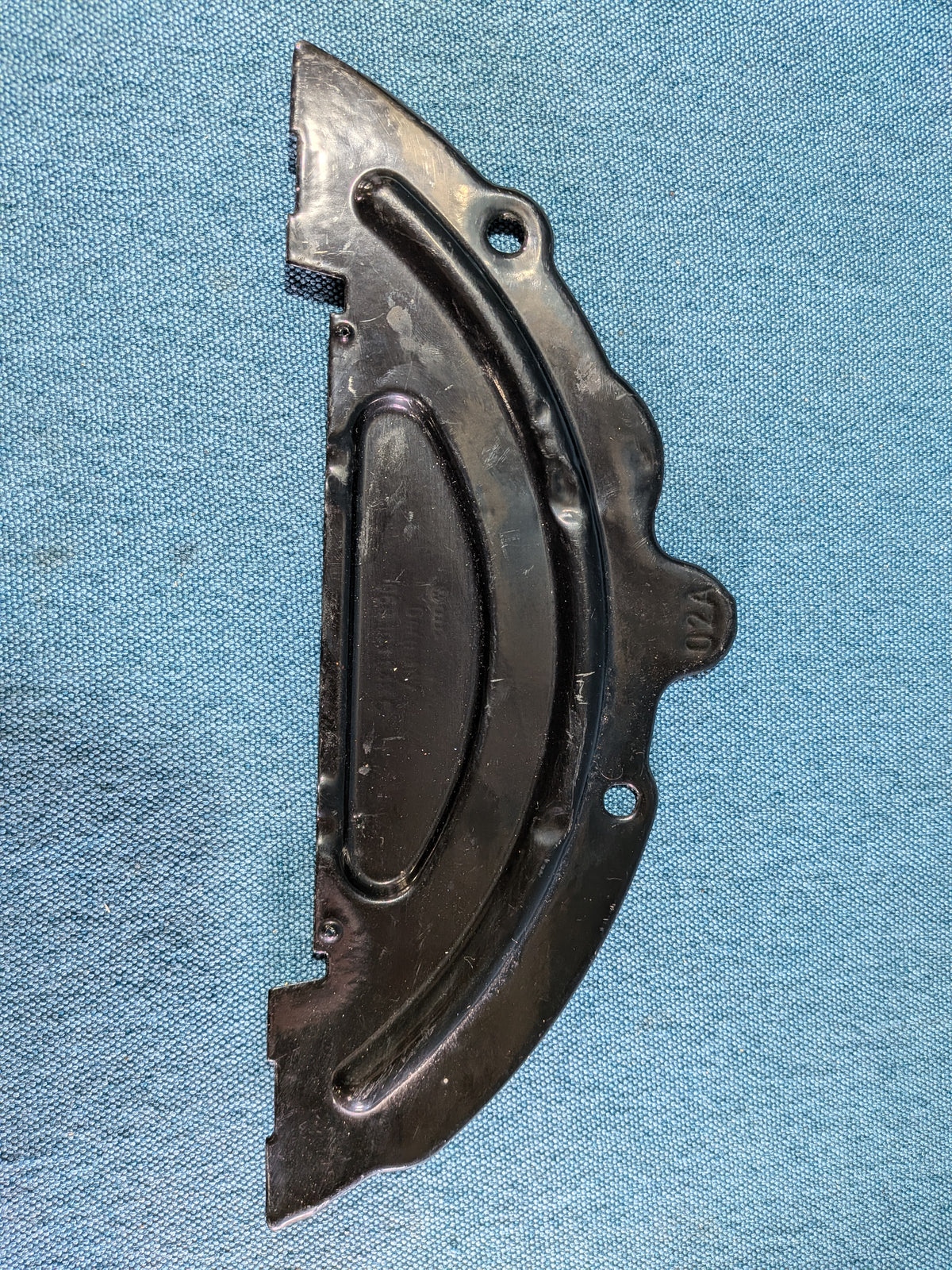 Getriebeblech Zwischenplatte Caddy 2 9KV/Corrado/Golf/Jetta/2/3/Vento/Passat/B3/B4/Polo 6N/Scirocco2/Audi 100 C4 038103648A Gebraucht B10