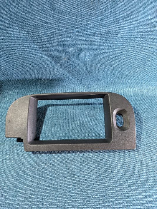 Renault Kangoo Screen Cover 1301938X Used C7
