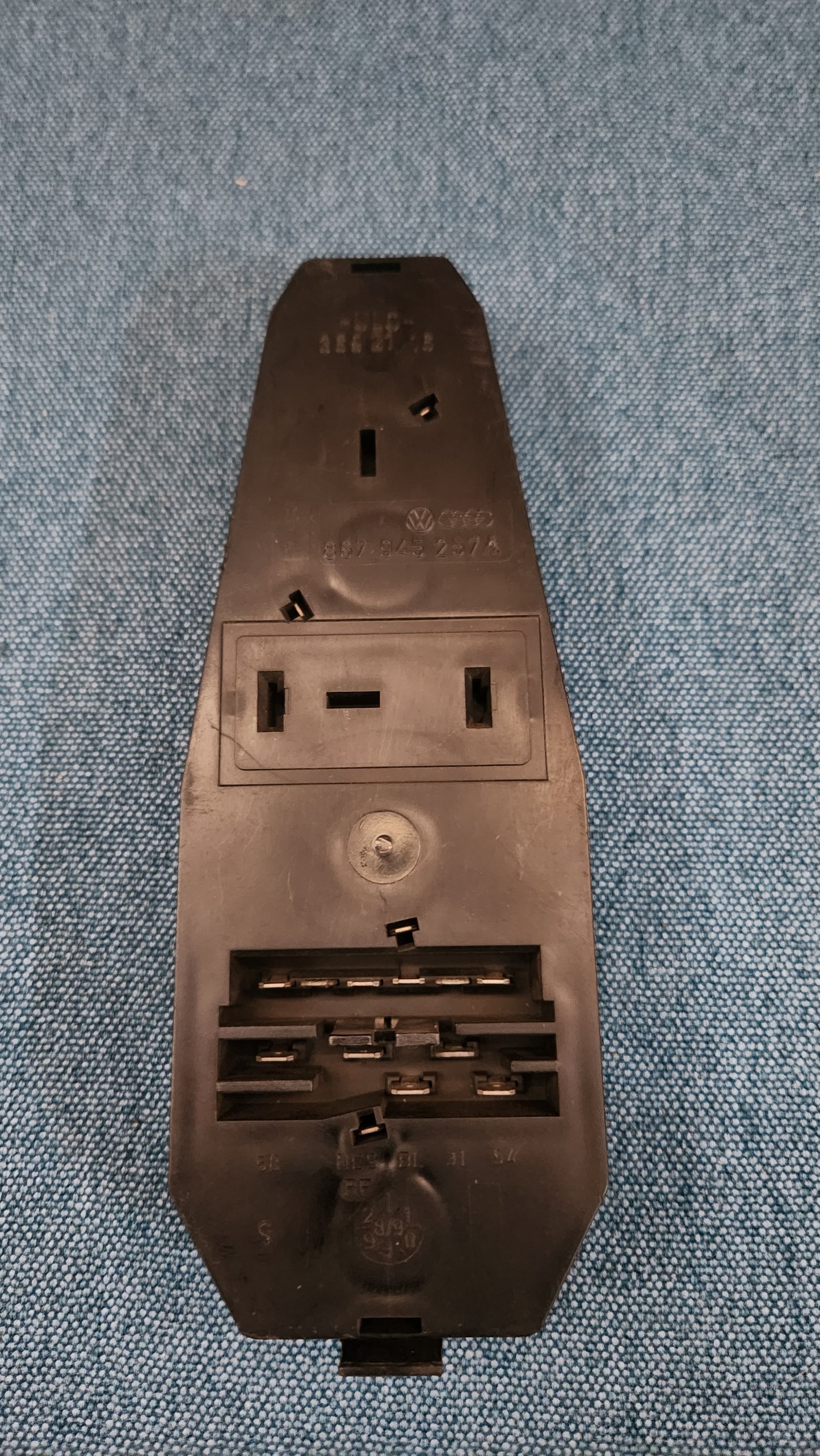 Lampenträger Polo 86C 867945257A Nos G6