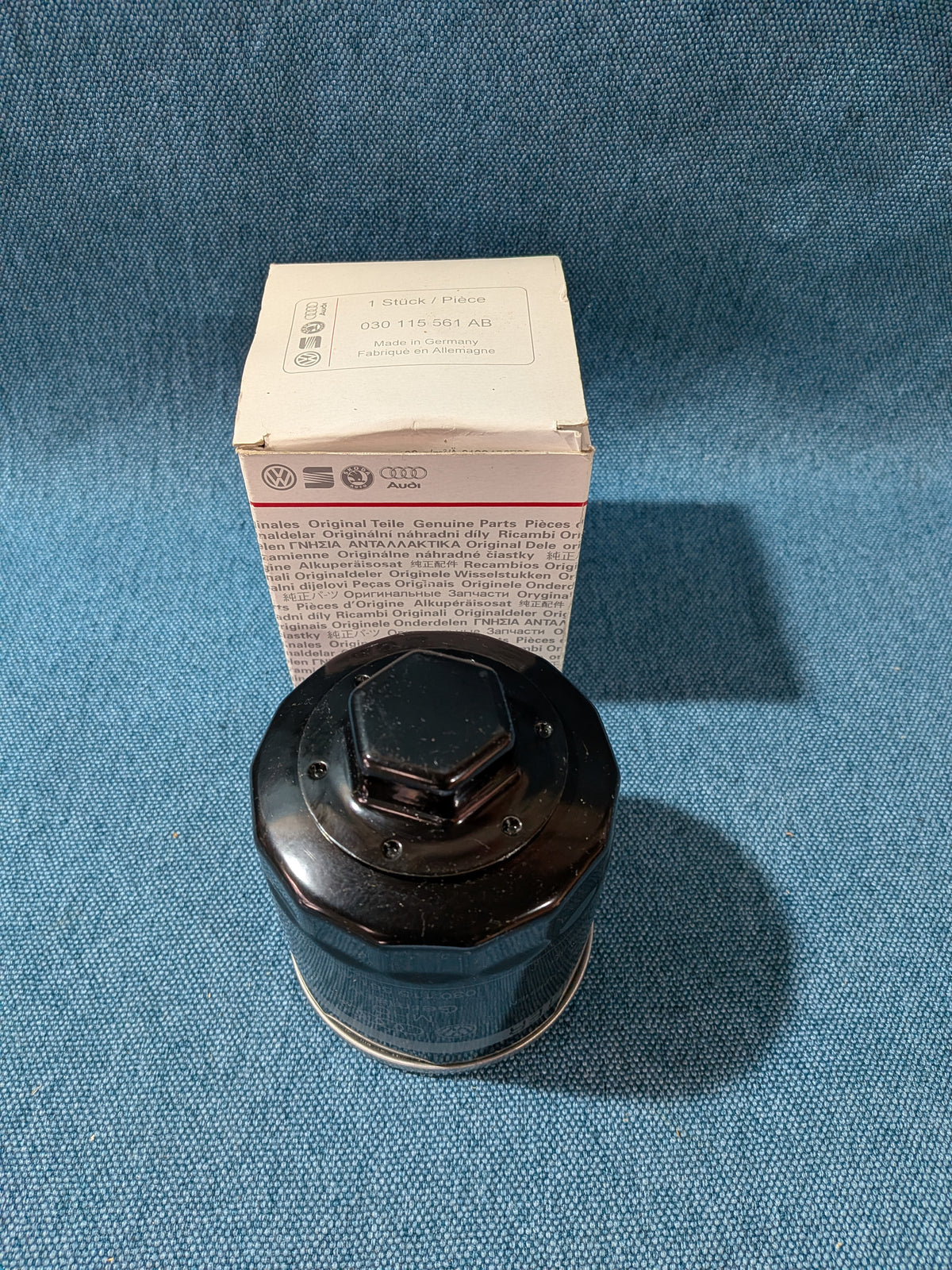 Oil Filter Golf/3/4/5/Plus/Vento/Bora/Caddy/2 9KV/3/Fox/Lupo 6X/New Beetle/Polo/86C/6N/9N/Audi A2 030115561AB NOS F4