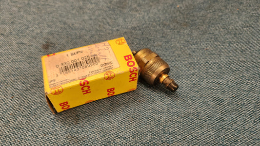 Abstellvorrichtung Einspritzanlage Bosch  AUDI 80 A3 A4 A6 Seat Alhambra Passat 3B/BG Touran 0330001025 Nos A3