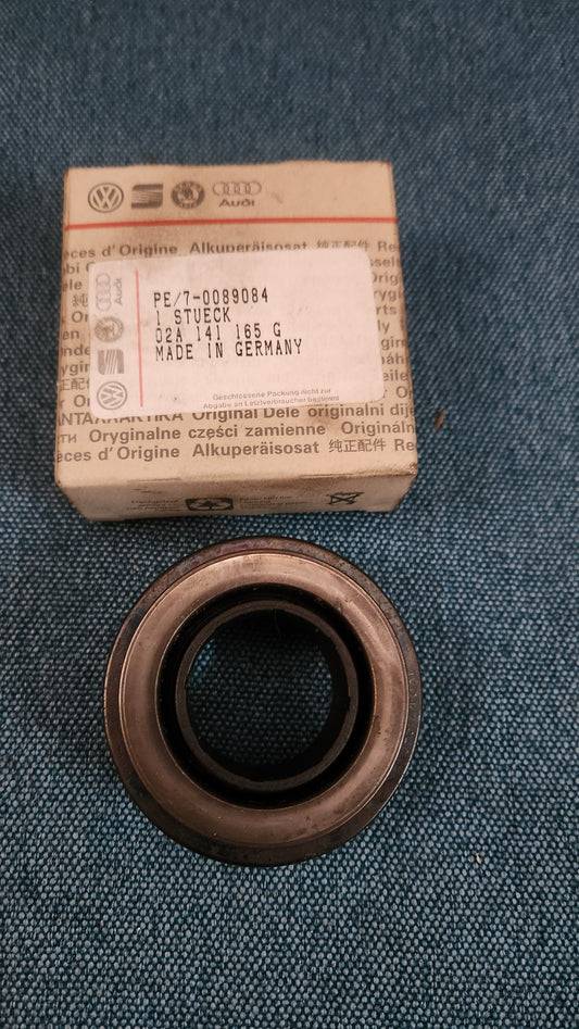 Release bearing A1/A3 8l/T4/T5 Bus/Golf/Jetta/2/3/Vento 02A141165G Nos M3