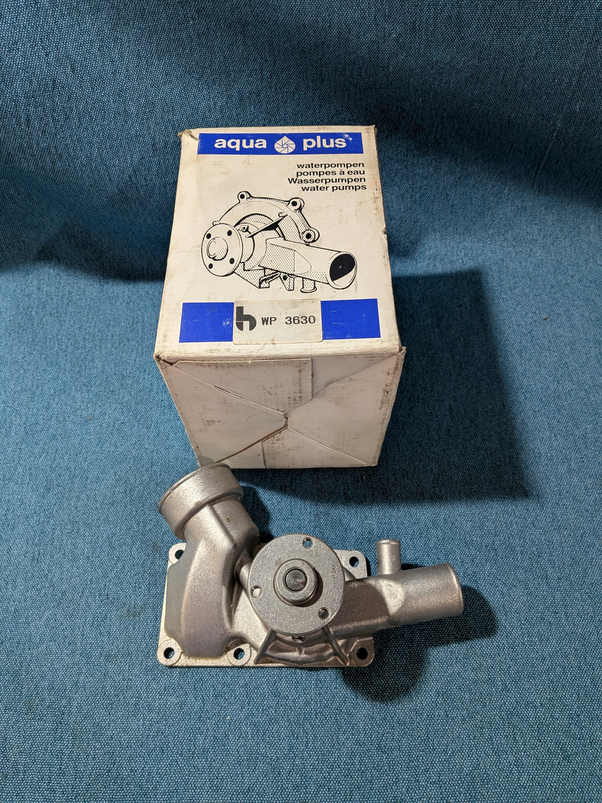 Wasserpumpe Opel/Ascona B/Corsa A/Kadett/B/C/D/Manta A 9292375 NOS/Neu D10