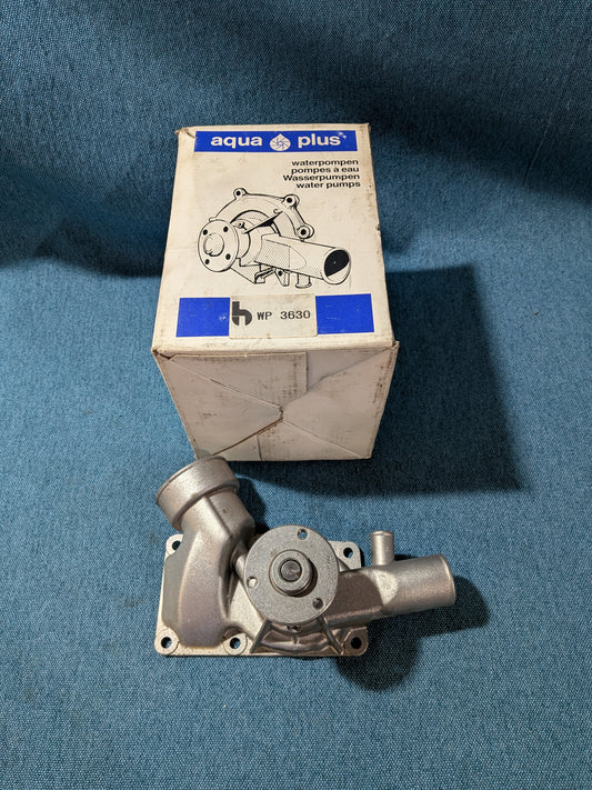 Water pump Opel/Ascona B/Corsa A/Kadett/B/C/D/Manta A 9292375 NOS/New D10
