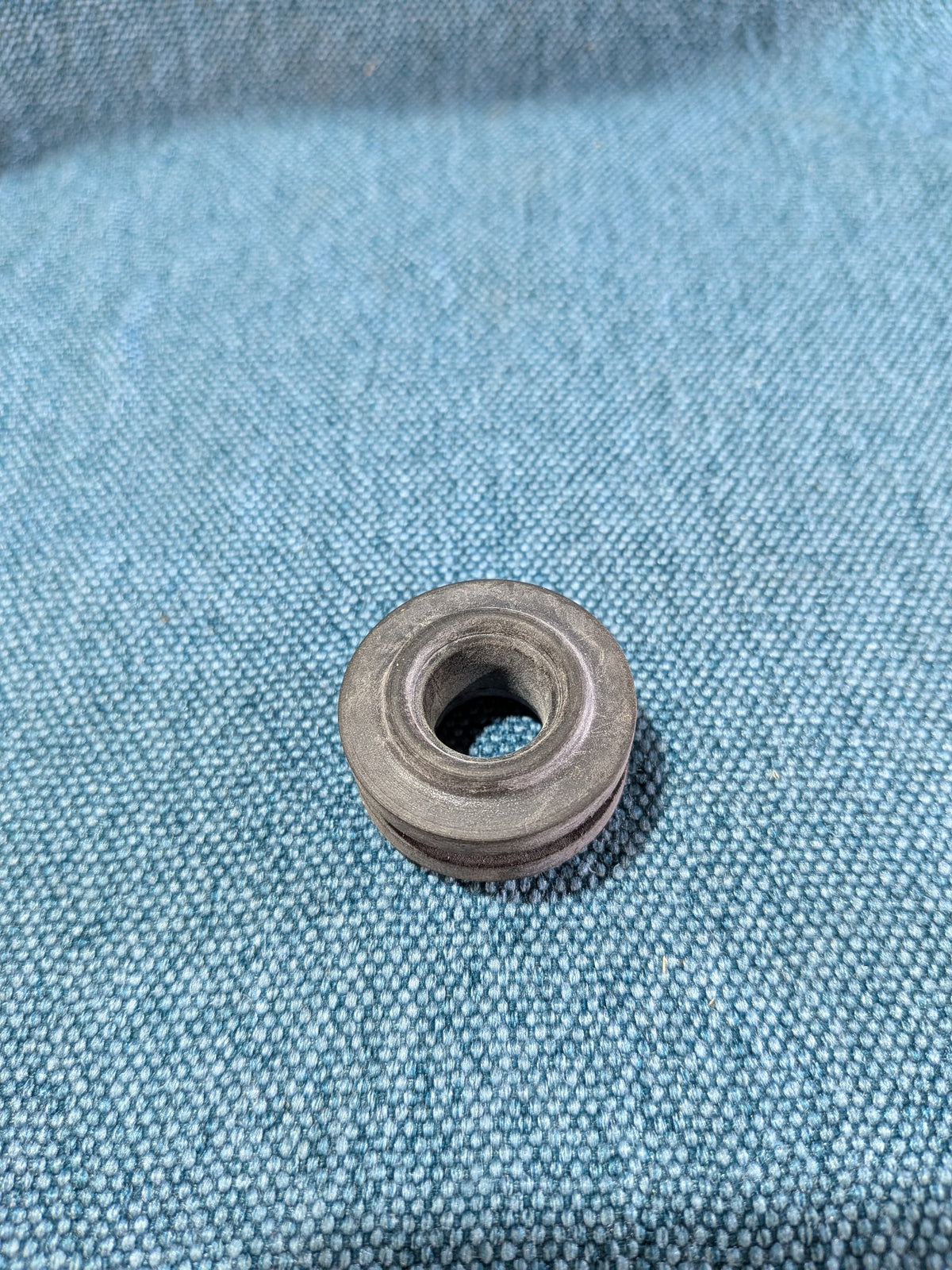 Tülle für Ladeluftkühler Audi A6/C7 050129669 NOS B14