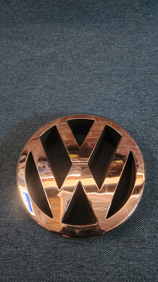 VW Emblem Golf 4/Bora/Polo 9N 1J5853601A Used H9