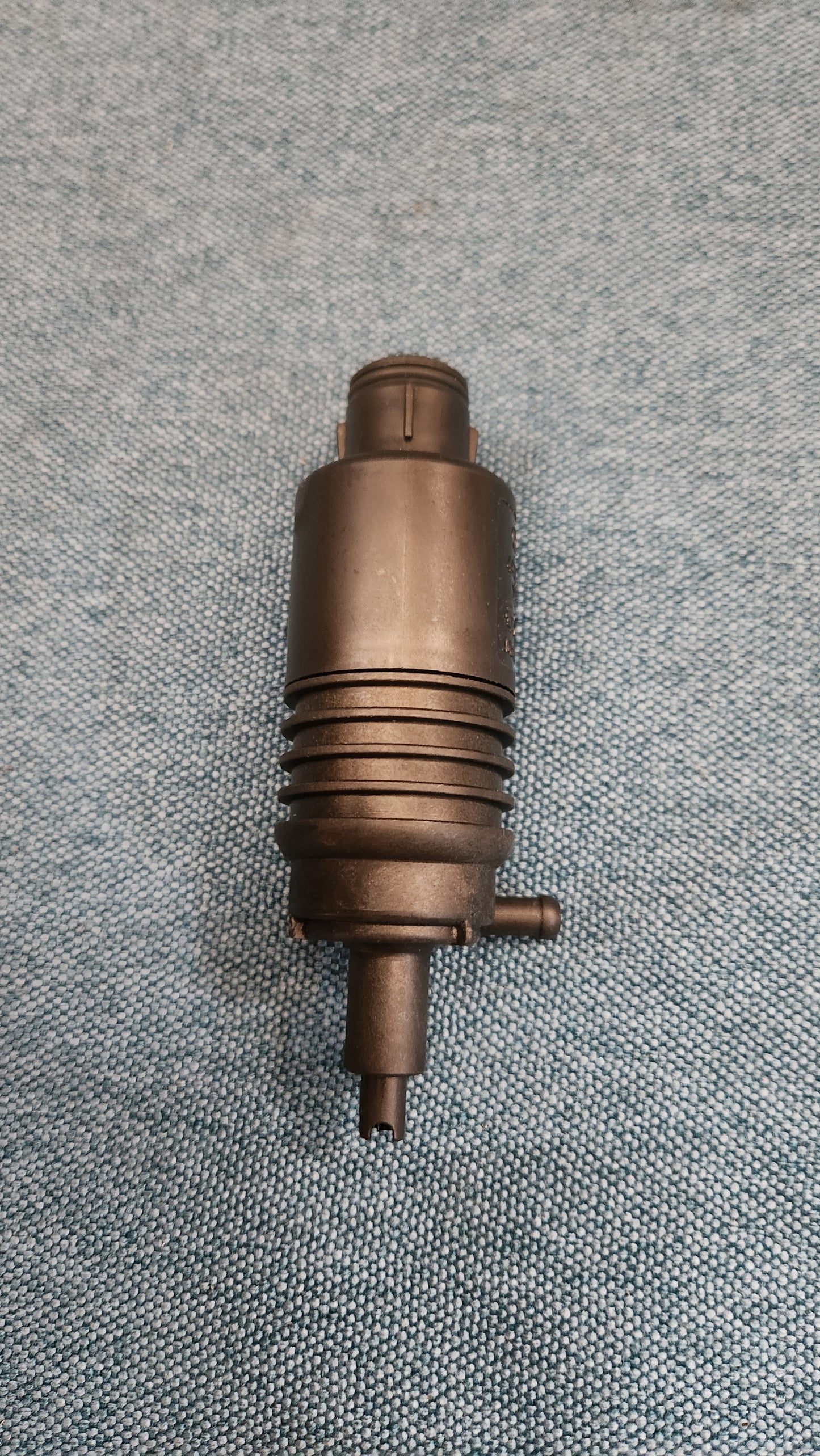 Windscreen washer pump Audi/80/B4/100/200/C4/A6 C4/A4 B5/A8 4D2 4A0955651 NOS N5
