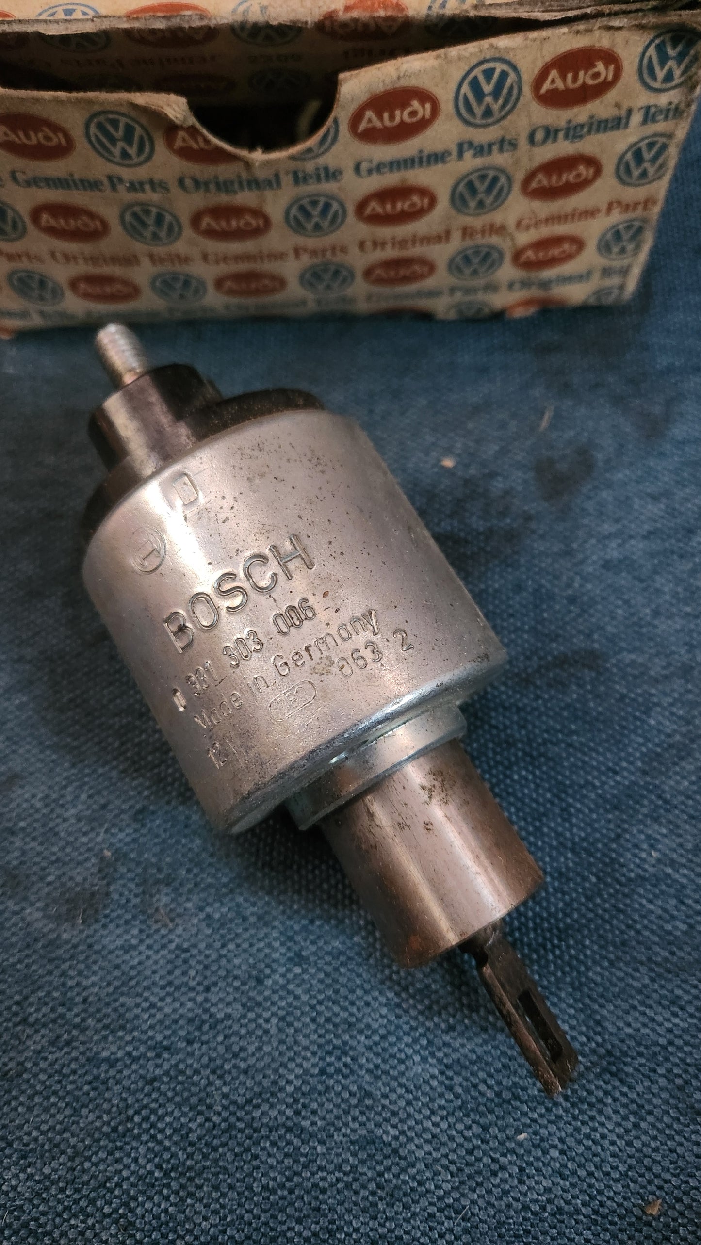 Magnetschalter Anlasser Passat3B/BG/Audi/A4B5/80B4/A6 C5 068911287 Nos G3