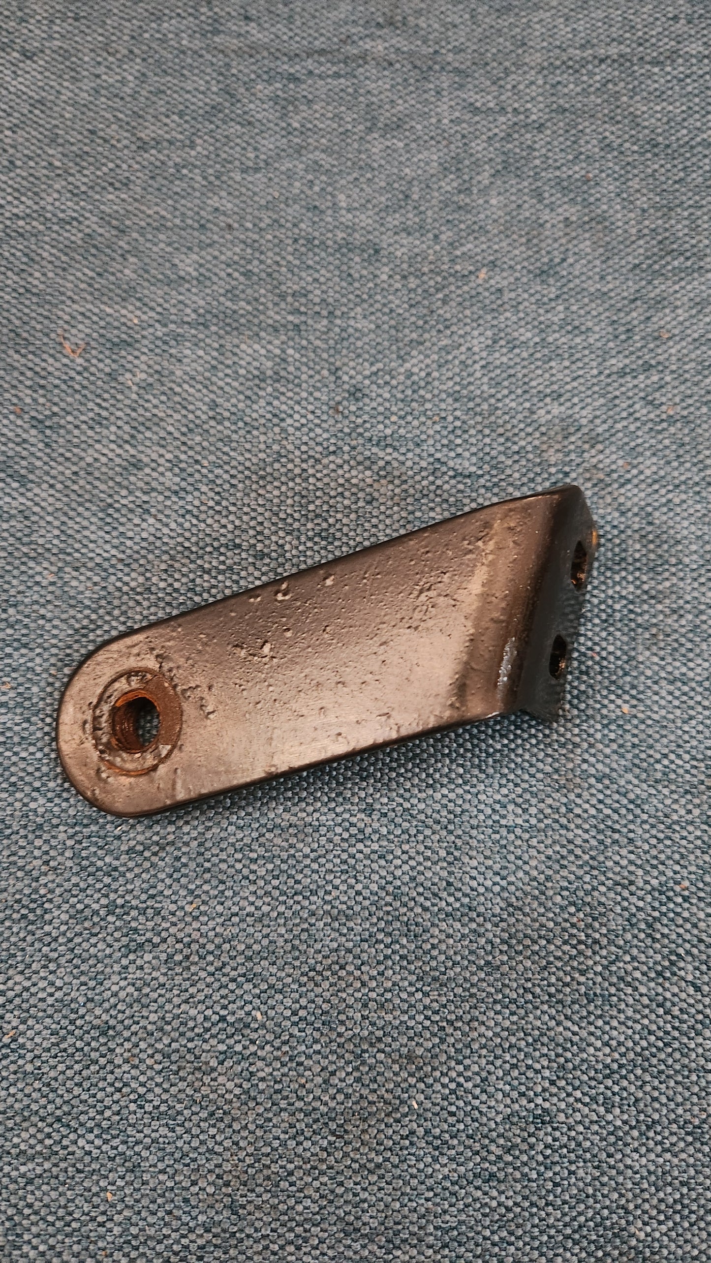 Mounting Bracket Left Seat Belt Porsche 911 90152104300 Nos L5