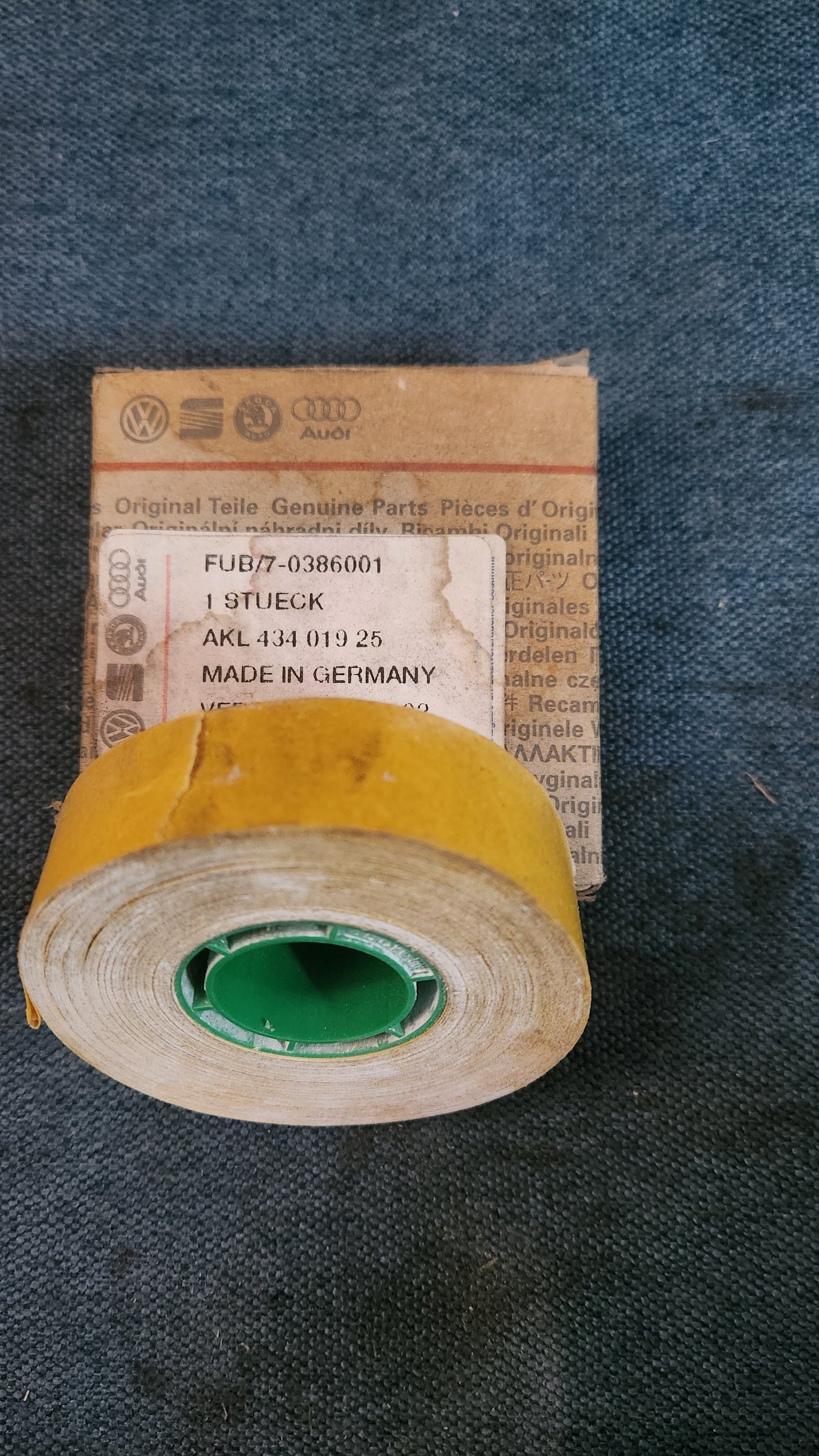 Doppelseitiges Klebeband für Türverkleidungsfolie T1/T2/T3/T4/Golf 1/2/3/4/Scirocco1/2/Jetta1/2/Polo86c/Audi80/90B1/B2/B3/B4/Audi100/200/C1/C2/C3/C4 43401925 Nos G2