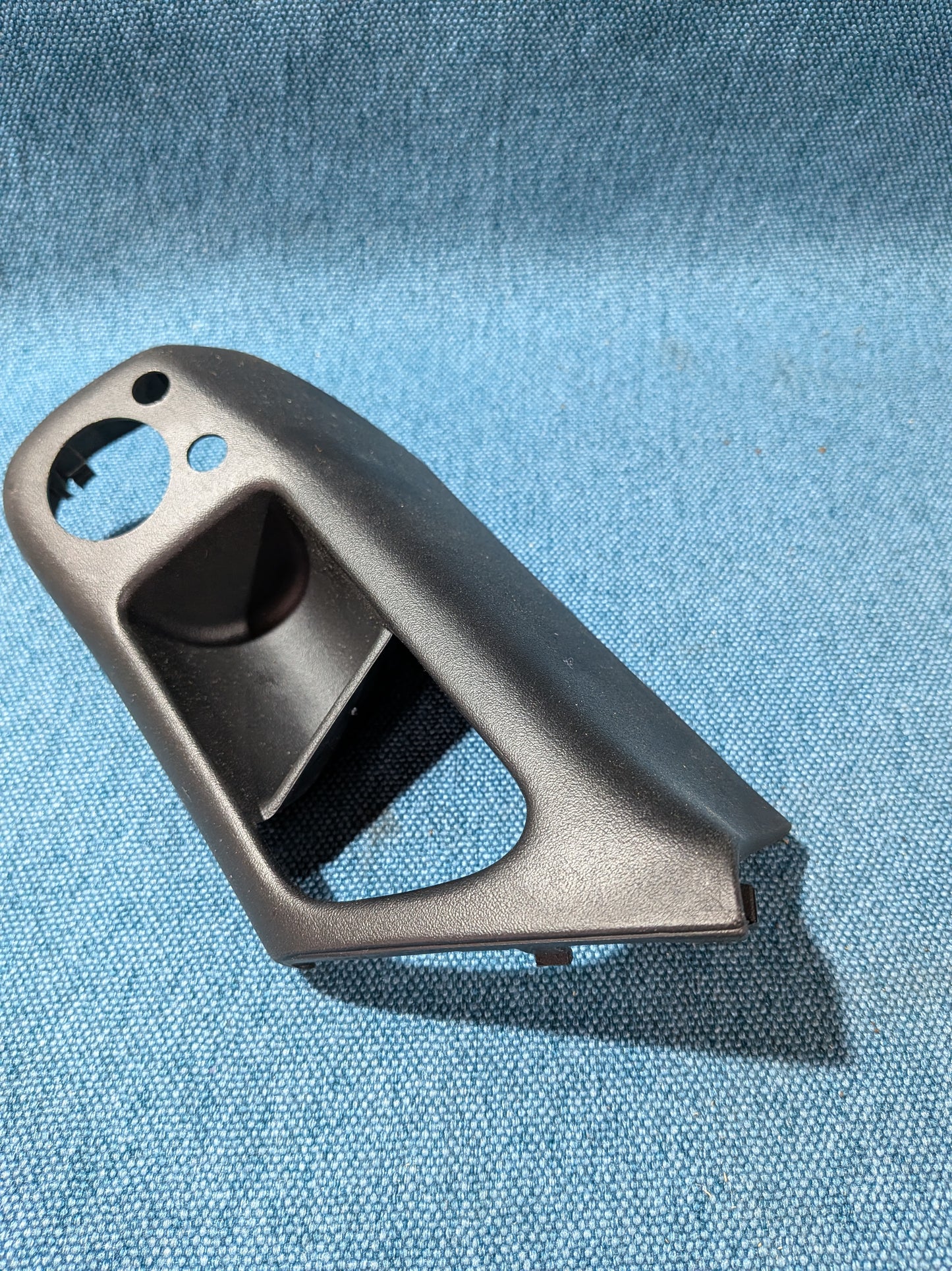 Handle trim black front left Golf 3 1H0837247G NOS J9