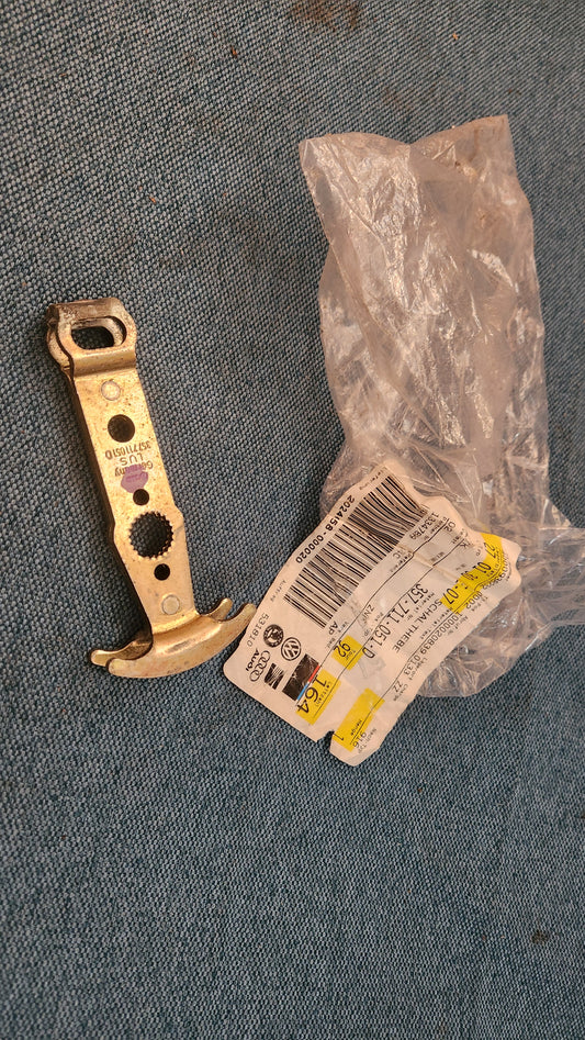 Schalthebel Passat B3 B35I Corrado Golf 3 357711051D Nos A3