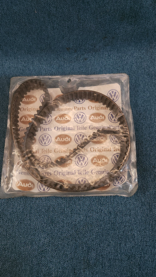 Zahnriemen 16V Golf/Scirocco 2/Audi 80 B3/B4 /100/A6/C4/Corrado  027109119C Nos I4