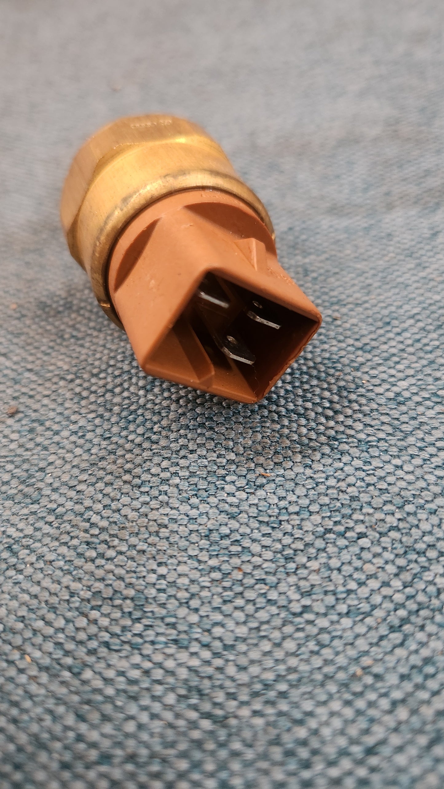 Multifunktionsschalter Wassertemperatur Audi80 B4/100/C4/V8/A4B5/A8D2/Rs2 034919369C BEHR Nos L7