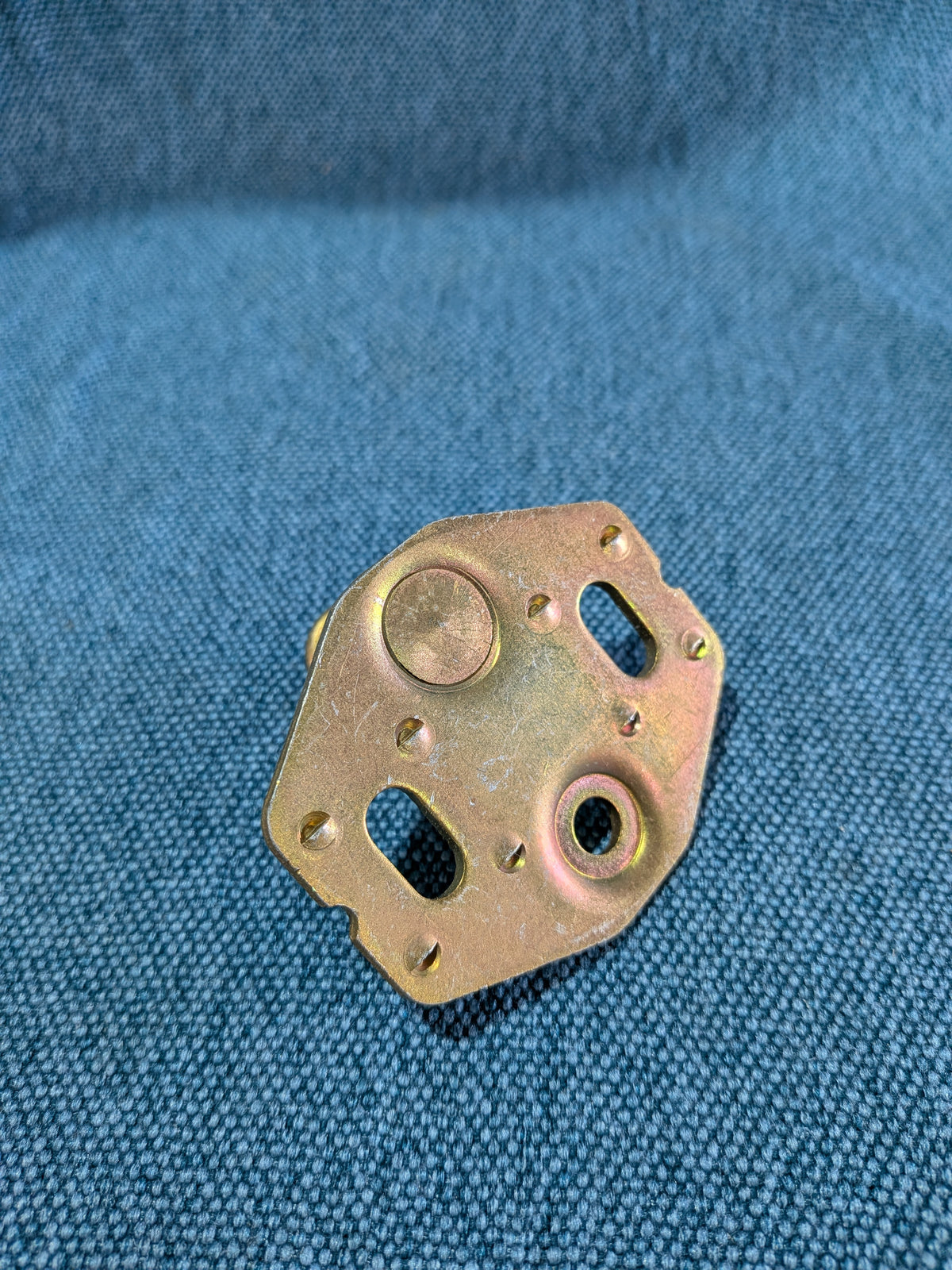 Schließplatte für Heckklappe Passat B1 Typ 32 321827511B Nos A1