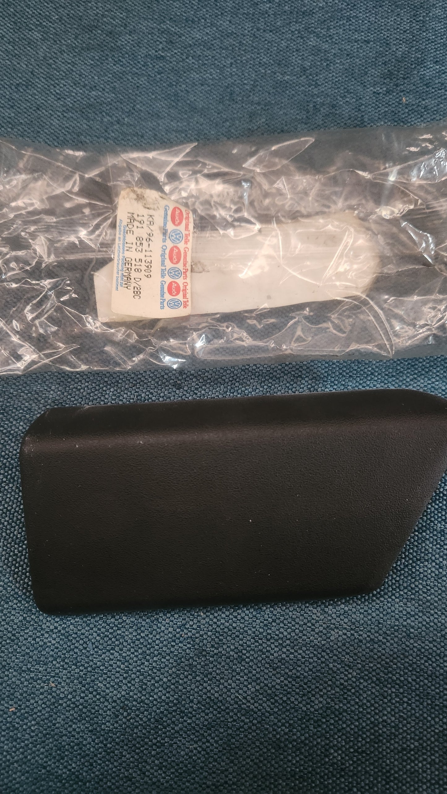Zierleiste Kotflügel Golf/Jetta2  191853518D Nos H4
