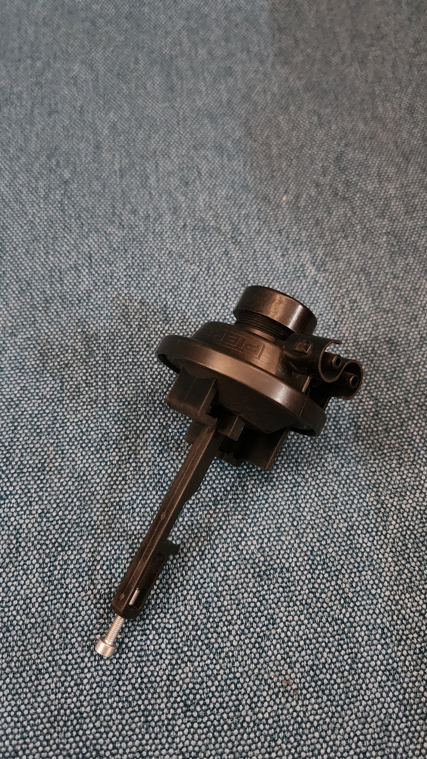 Pulldown unit 2E2 Carburetor Golf/Jetta/Scirocco/1/2/Caddy14D/Passat32B B2 026129220 Nos M6