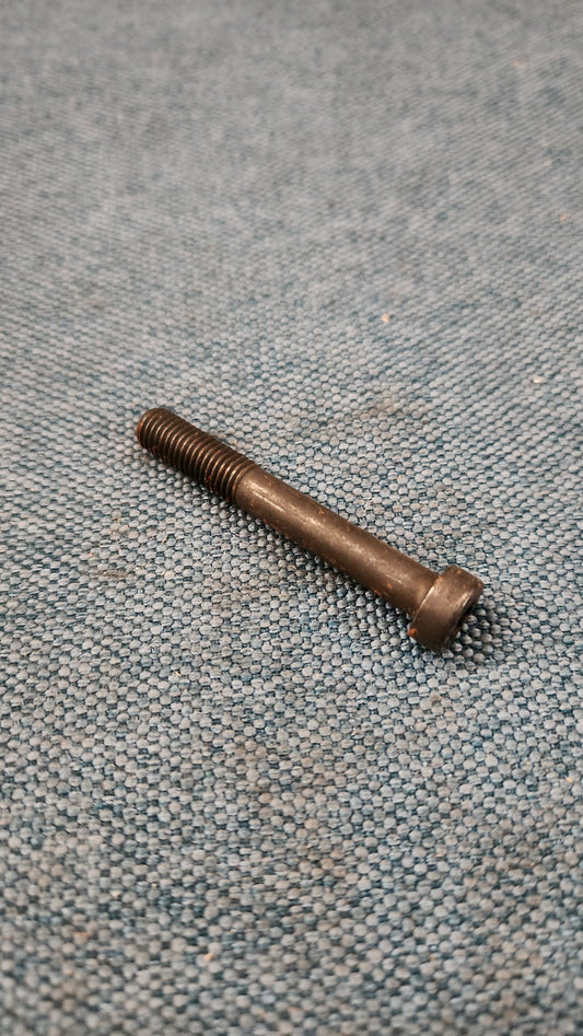 Flat head screw for brake caliper Porsche 911/912 90135297811 Nos J8