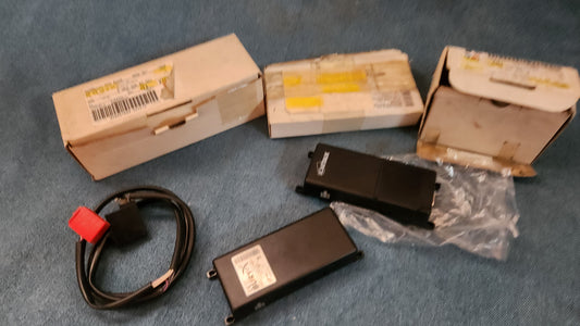 Passat 3B/BG 3C B5 Golf 4 Audi A3 Notrufsäule Cartalk Set z050305BI Nos A3