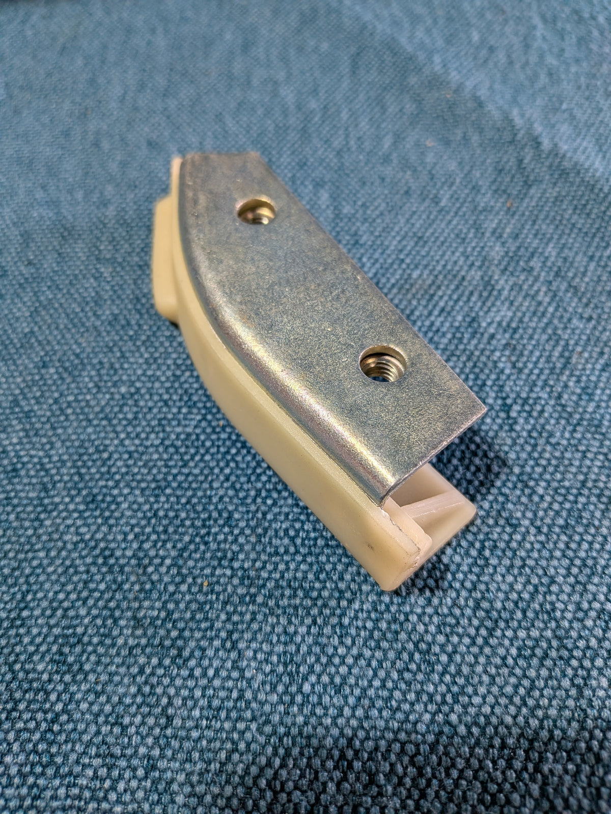 Gear shift stop bracket Passat/B1/B2/Santana 823711057 NOS B17
