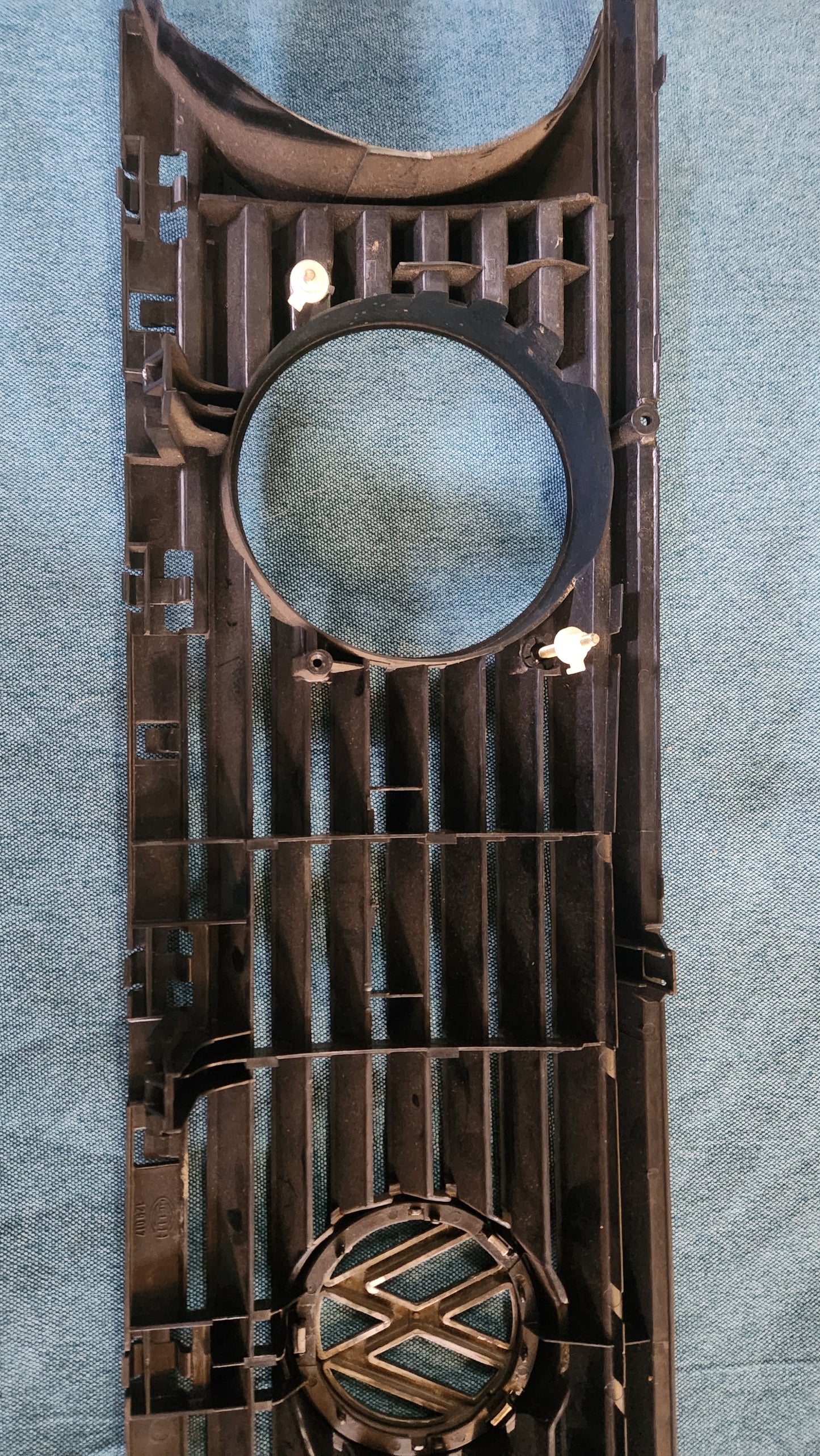 Golf 2/Jetta2 Grill Chromkeder 7 Rippen 191853653H Nos T1/2