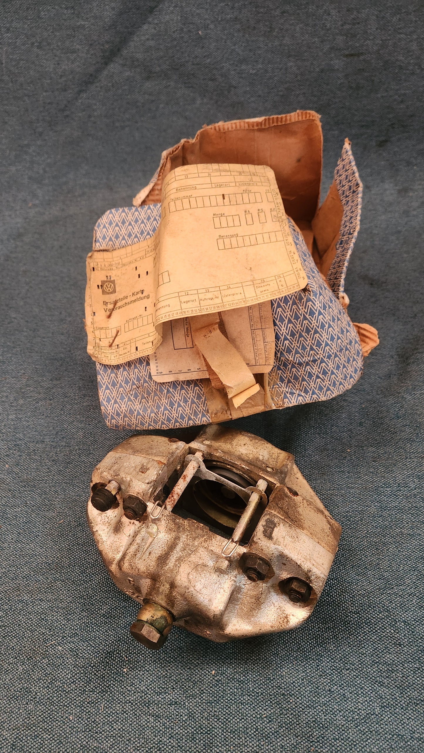 Porsche 911 Bremssattel 90135197500 Nos E3