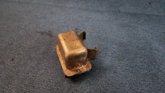 Femsa GR012-4 Lichtmaschinenregler Citroen DS GSA