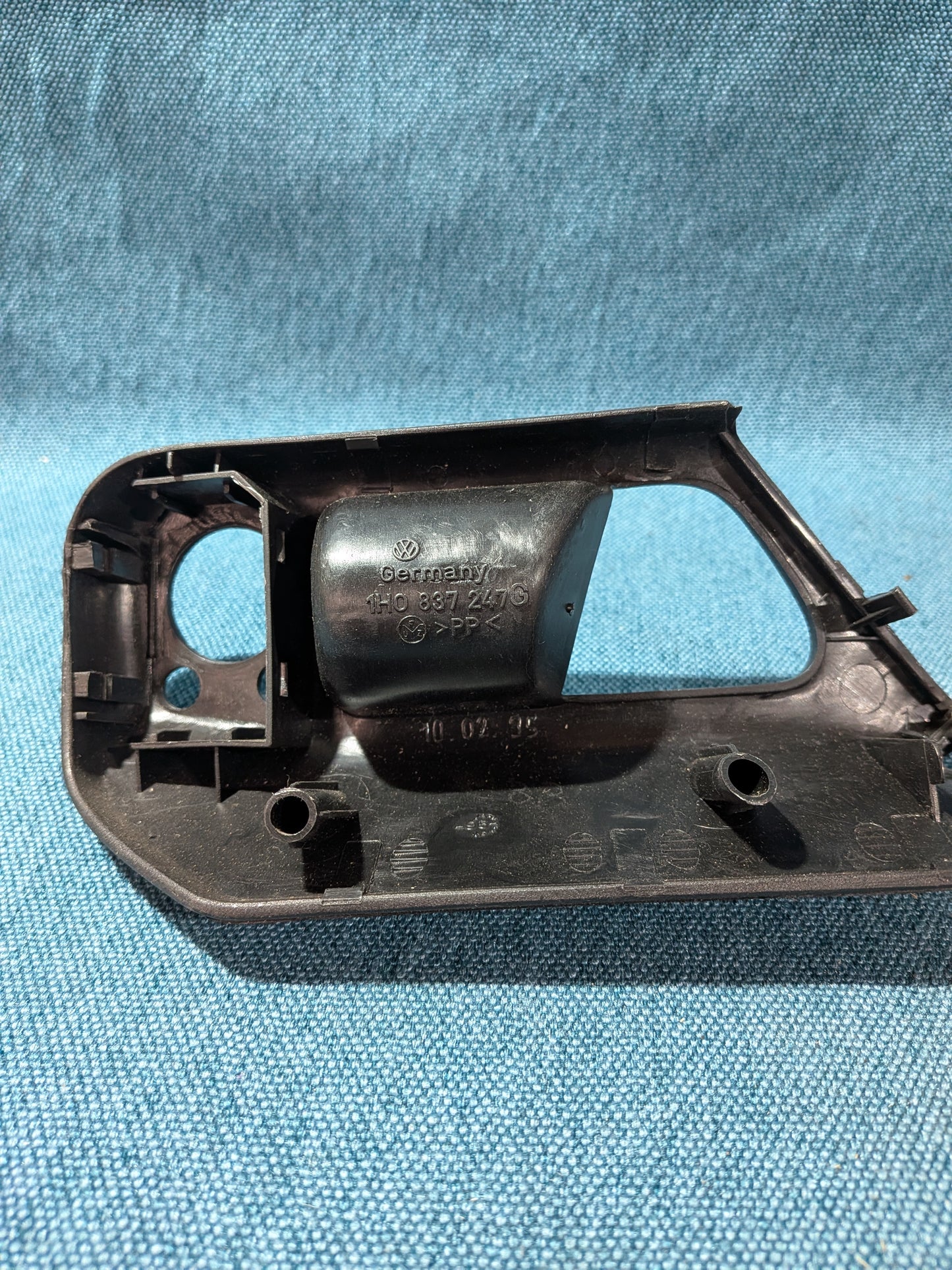 Handle trim black front left Golf 3 1H0837247G NOS J9