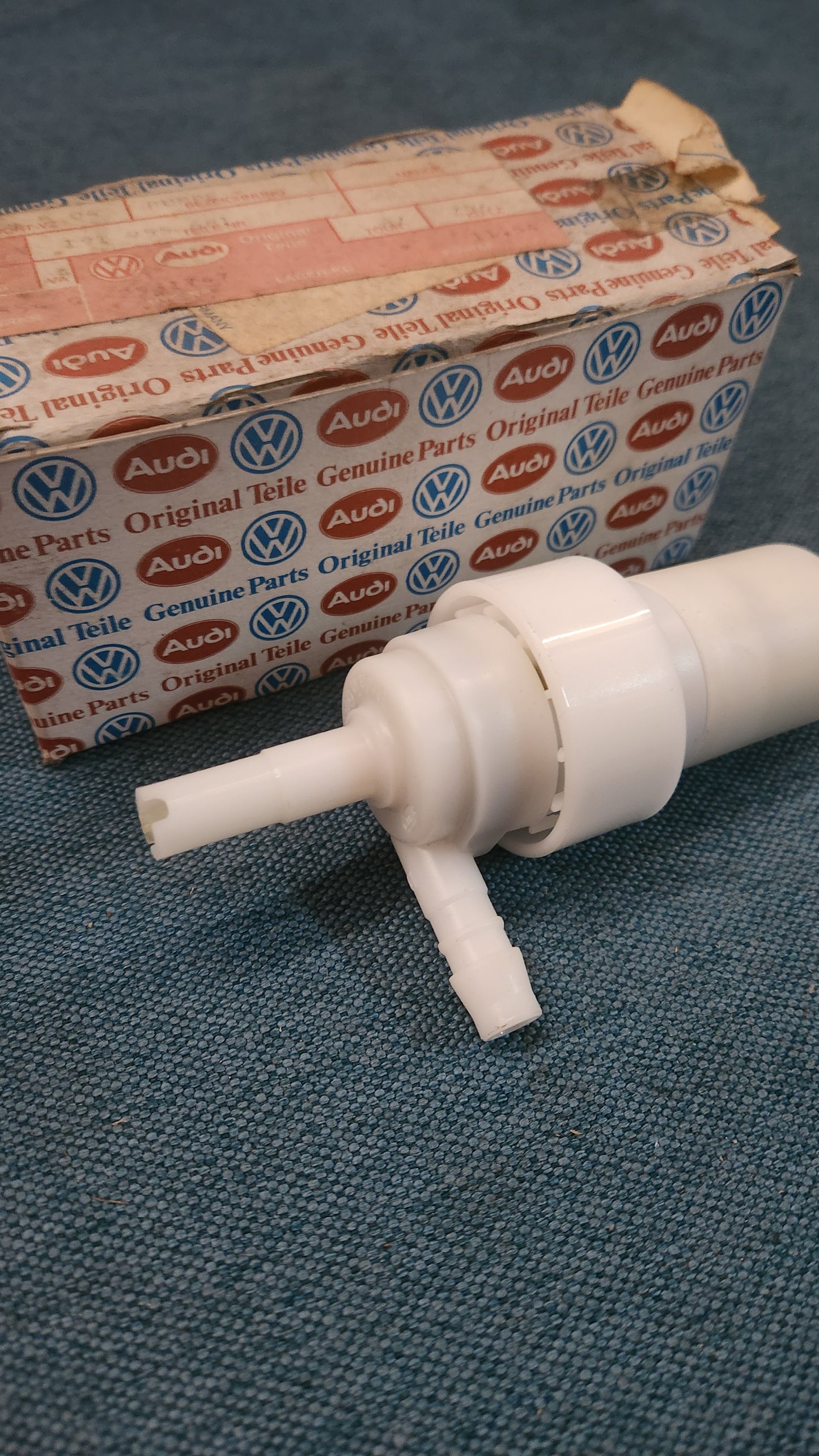 Pumpe Scheinwerferwaschanlage SWR Golf 2/Jetta2 Porsche 911/928/924/944 191955681 Nos F8