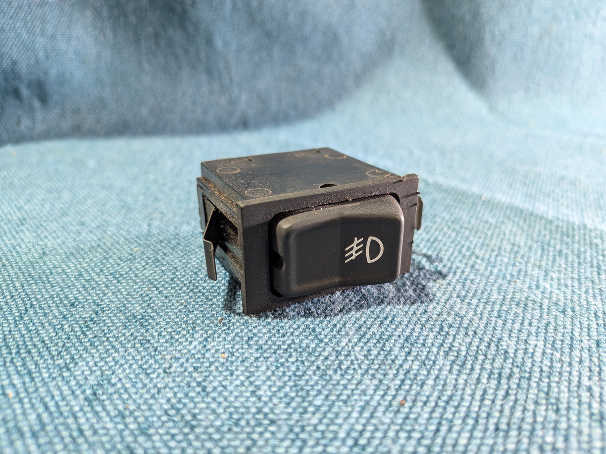 Nebelscheinwerfer Schalter Golf/Jetta/1/Cabrio/Polo 86C/Scirocco/1/2/Passat B2 321941535A Gebraucht B16