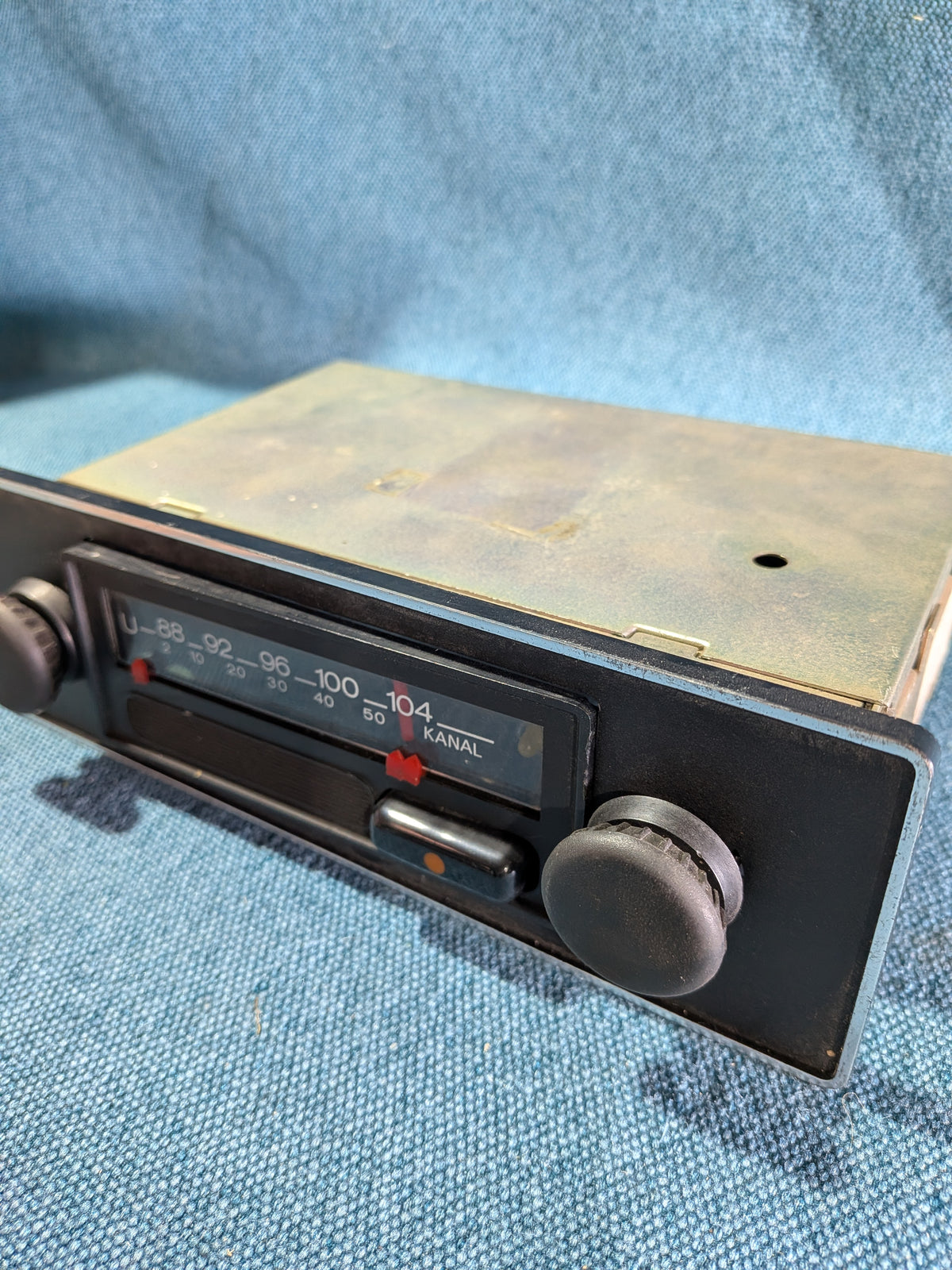 Radio Hitachi KM-1036 171035175B Used E11