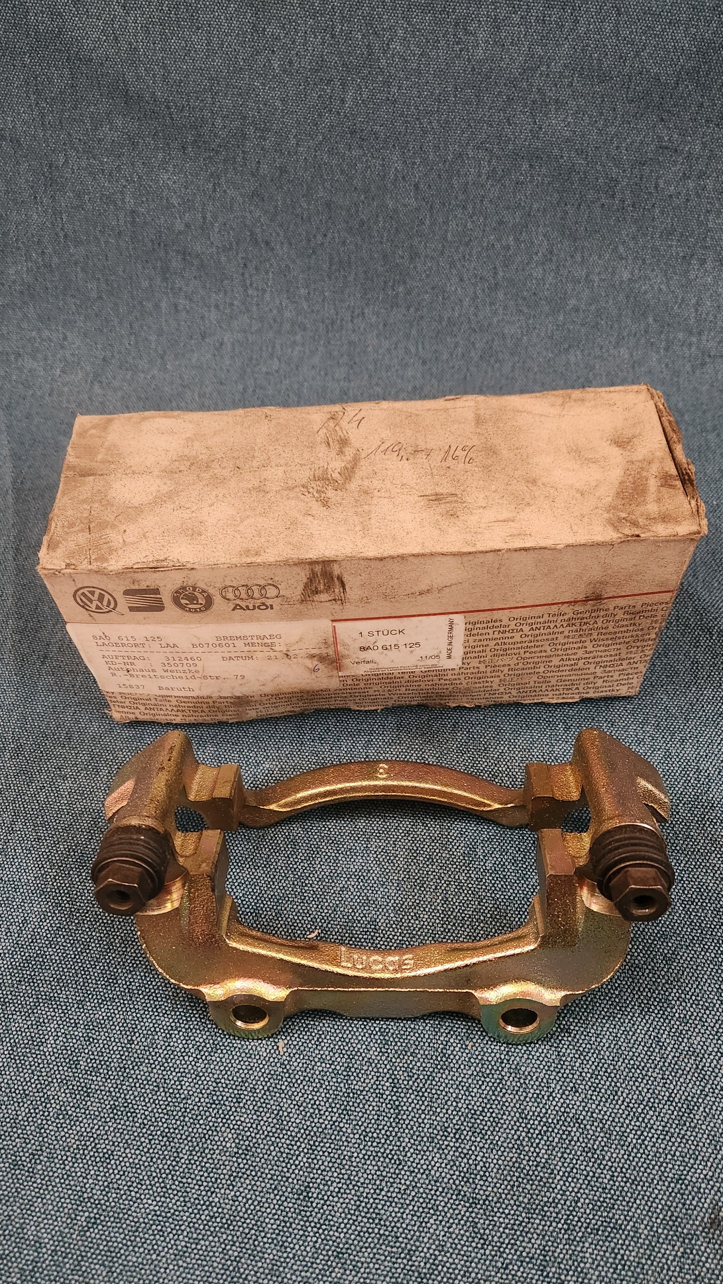 Bremssattelträger Lucas Audi 80 B4/A4 B5 8A0615125 Nos F5