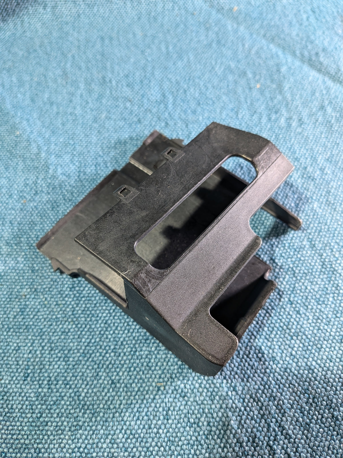 Tailgate lock cover Passat B6/Golf 5 3C9827645 9B9 NOS B16