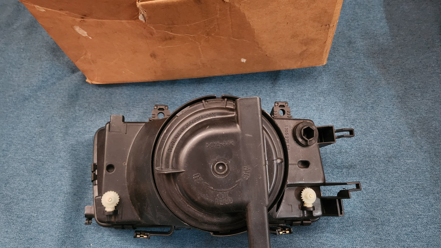 Scheinwerfer Audi80/B3/B4/Typ89 893941029H Nos T1/2