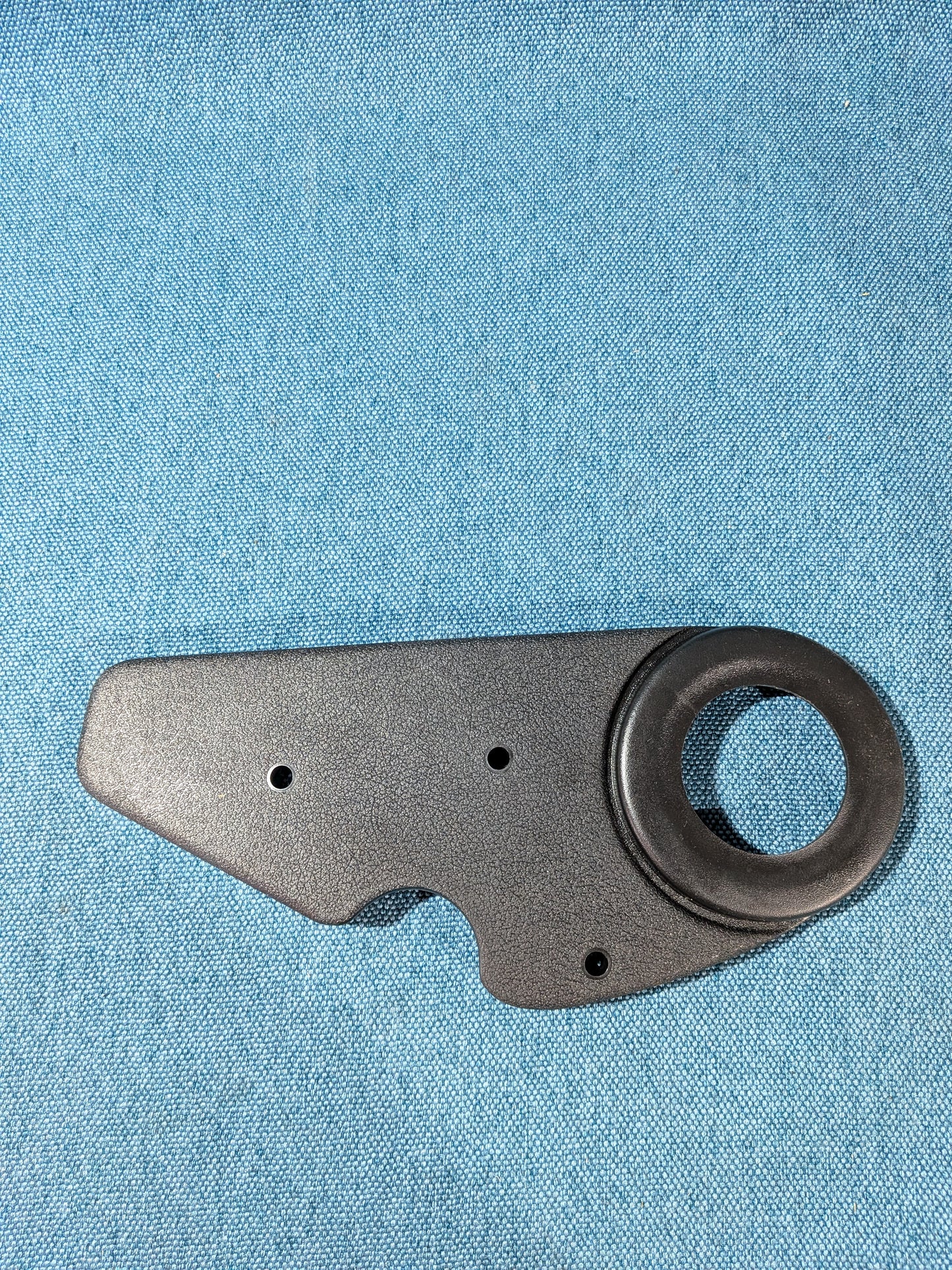 Blende für Sitz mit Loch links Golf/Jetta/1/2/Caddy 14D/Scirocco 2 191881479 NOS A15