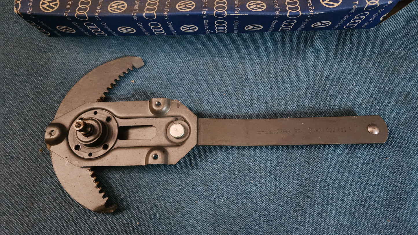 Audi 80 B1 Passat B1 Fensterheber 831839401 Nos D9